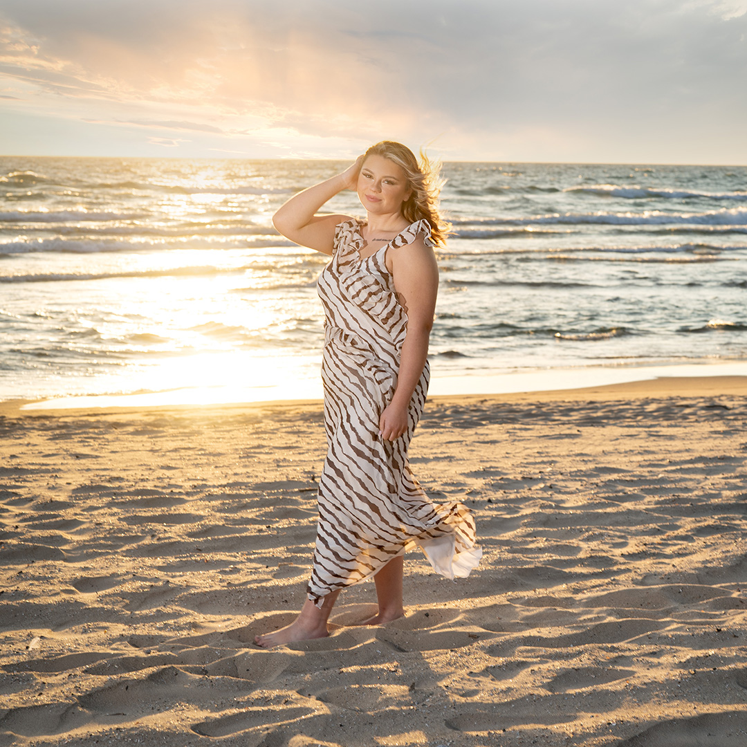 Senior pictures on beach in Michigan